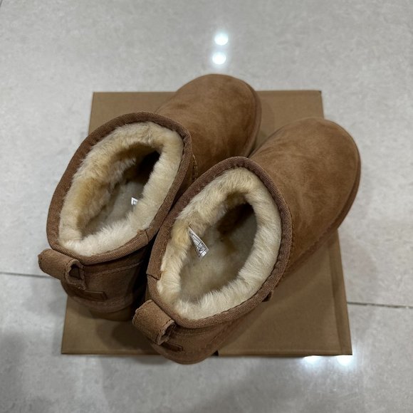 Ugg Classic Ultra Mini Boots Platform - Picture 2 of 6